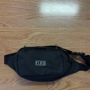 FLEO belt bag